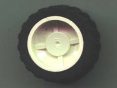 Rad weiß 18mm D. x 14mm with Black Tire 24 x 14 Shallow Tread (30285 / 30648)
